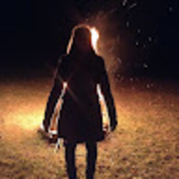 Meet your Posher, Sonya - Picture 1 of 1